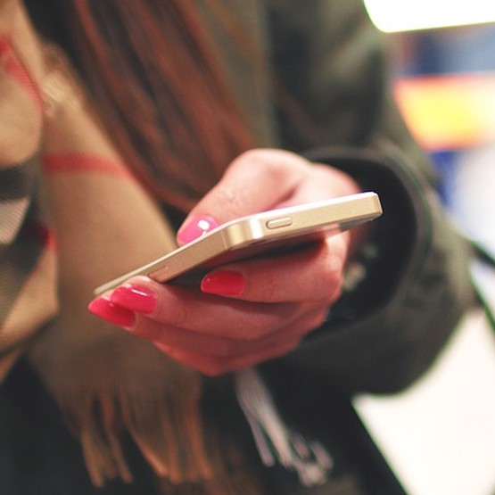 Walentynkowa bramka SMS. Wyślij anonimową wiadomość do swojej sympatii