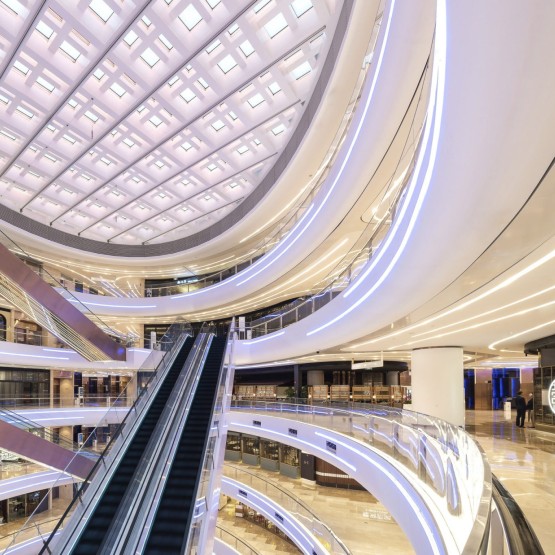 L+ Mall - w Chinach otwarto pierwsze na świecie centrum handlowe 5G