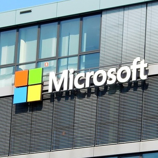 Microsoft pozwoli na pracę zdalną na stałe