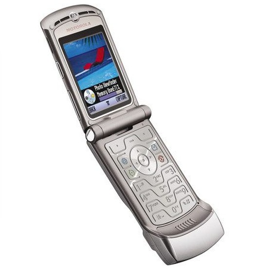 Motorola RAZR 2019 na szkicach - gdyby tak miał wyglądać składany smartfon, to ja bym go nawet chętnie kupił