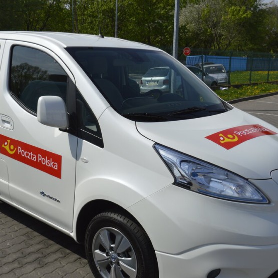 Poczta Polska stawia na elektromobilność