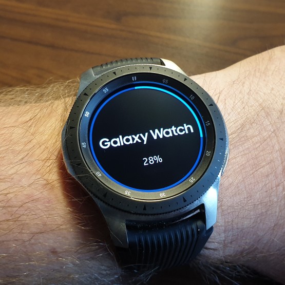 Interfejs One UI trafia na pokłady starszych zegarków Samsunga: Galaxy Watch, Gear Sport oraz Gear S3