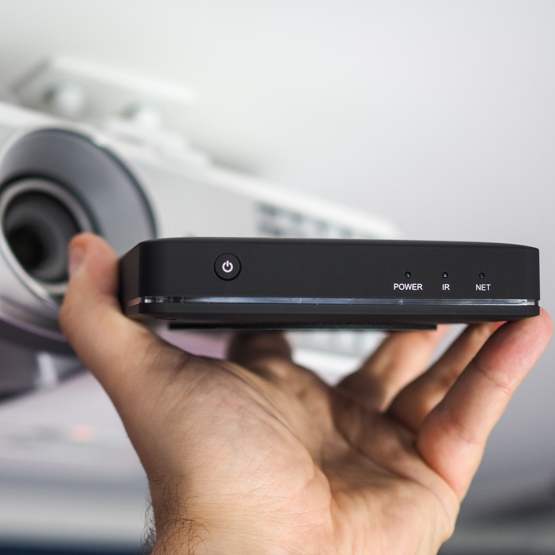 Test przystawki techbite Flix TV Box - czy poradzi sobie z mocną konkurencją?