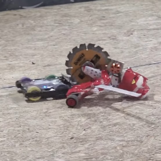 YouTube blokuje filmy z walkami robotów, bo bierze je za zwierzęta