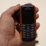 Samsung E2370 - twardziel co brzydzi się ładowarki