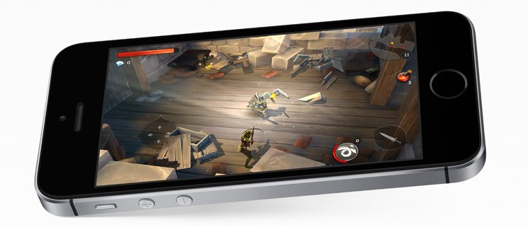 Czerwone iPhone'y 7 i 7 Plus oraz pojemniejszy iPhone SE