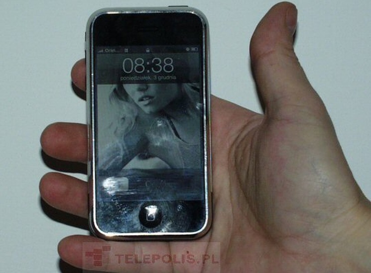 iPhone ma 10 lat
