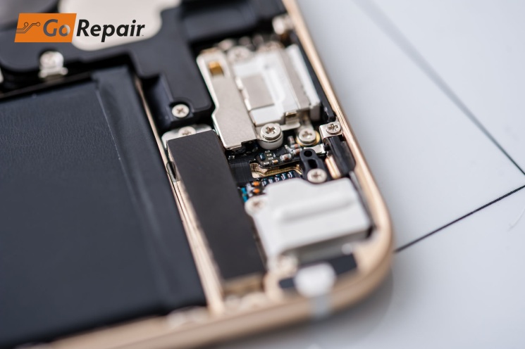 Smartfon i naprawa gwarancyjna