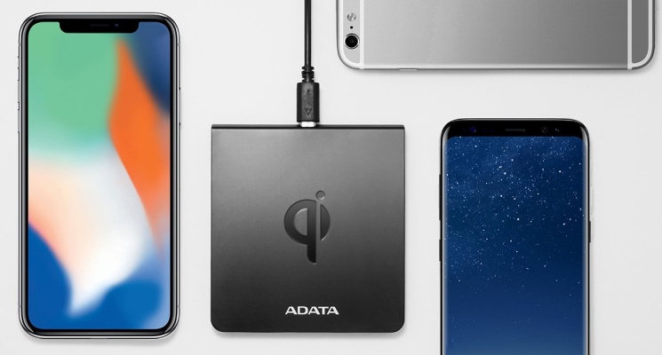 Adata CW0050 - tania ładowarka zgodna ze standardem Qi