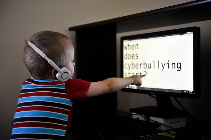 Co trzeci nastolatek padł ofiarą wyzwisk lub był ośmieszany w Internecie