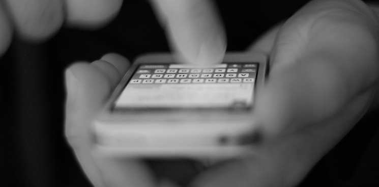 Rynek używanych smartfonów rośnie w siłę. Wzrost sprzedaży osiąga 13% względem poprzedniego roku.