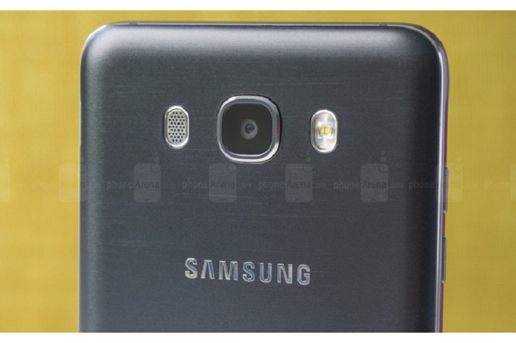 Znamy pojemność akumulatorów Galaxy J8 i J8+