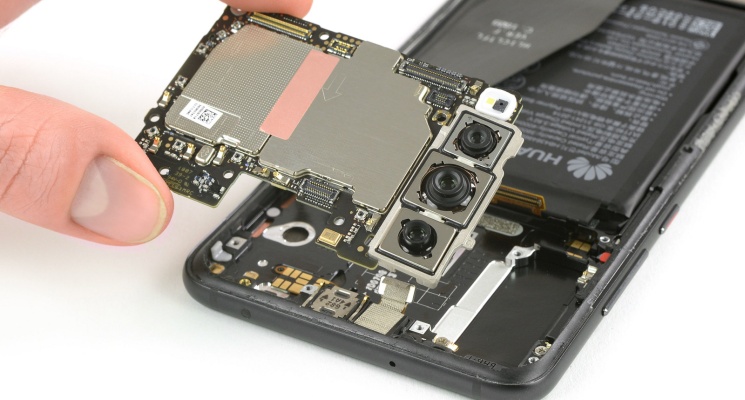 iFixit rozłożył Huaweia P20 Pro