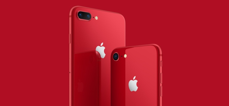 Czerwone iPhone'y 8/8 Plus oraz inne nowości i zmiany cen w sieci Play