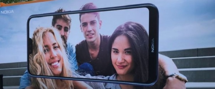 Nokia X6 na wideo