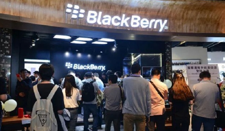 BlackBerry: certyfikacja Wi-Fi dla Key2 i markowe sklepy w Chinach
