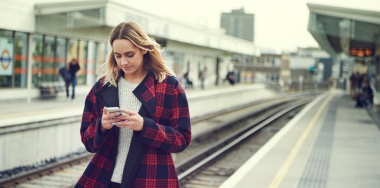 Orange wprowadza pakiety roamingowe dla krajów poza UE