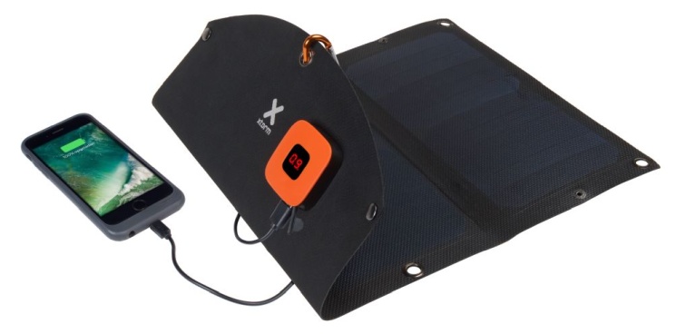 Solarbooster - solarne maty ładujące w sam raz na wakacje