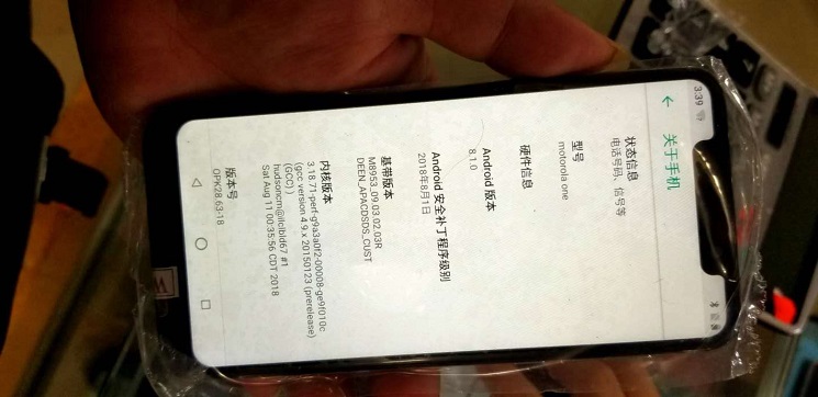 Zdjęcia Motoroli One i... Moto G6 Plus z wcięciem